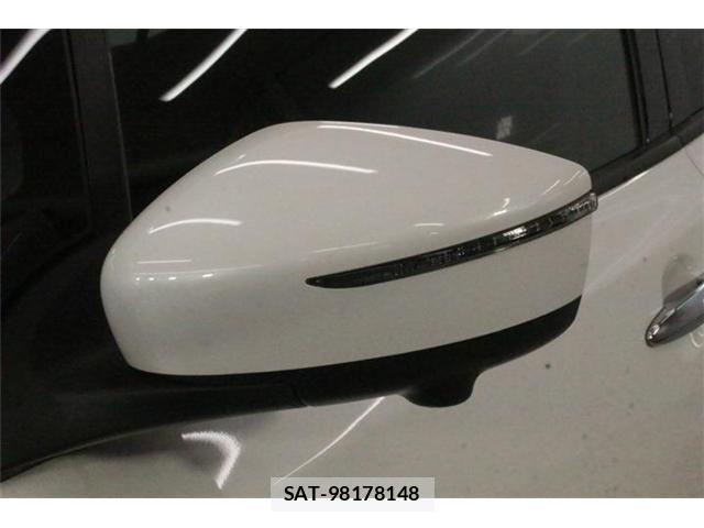 Nissan LEAF 2022-07 8780790-14
