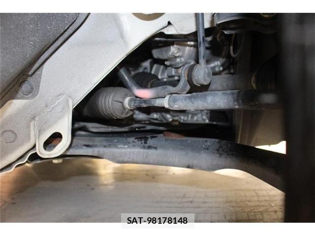 Nissan LEAF 2022-07 8780790-17