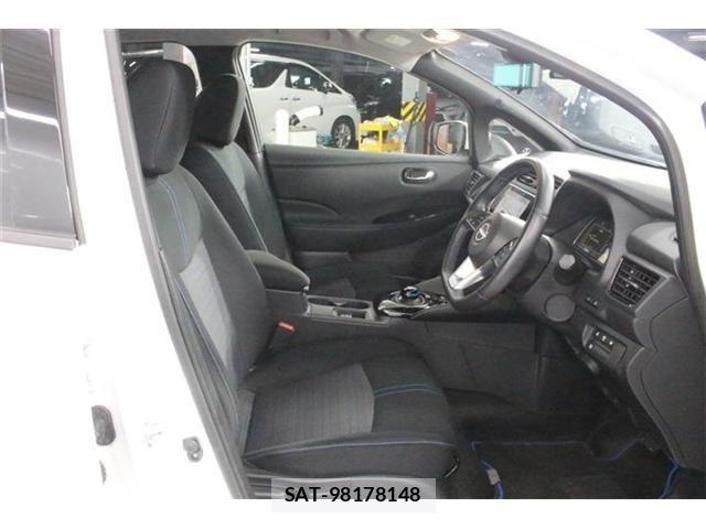 Nissan LEAF 2022-07 8780790-26