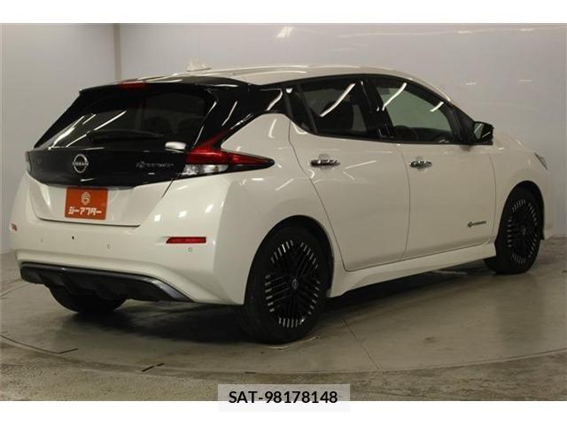 Nissan LEAF 2022-07 8780790-4