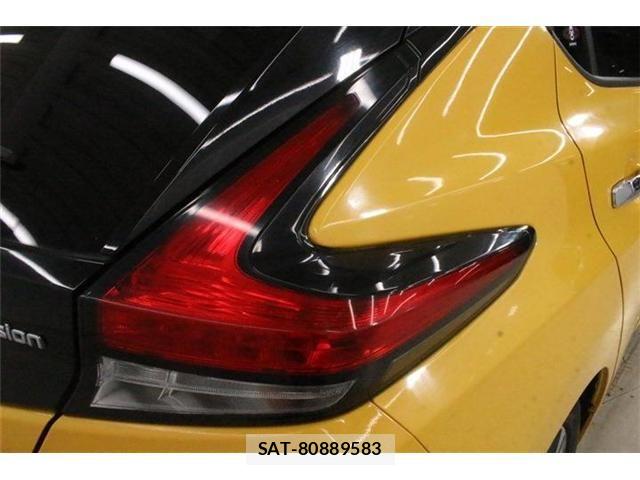 Nissan LEAF 2018-07 8780806-18