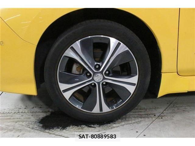 Nissan LEAF 2018-07 8780806-23