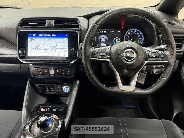 Nissan LEAF 2021-08 8780798-1