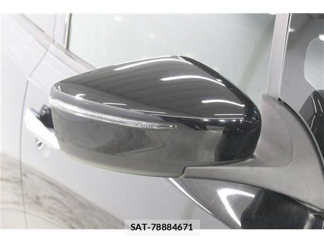 Nissan LEAF 2020-11 8780791-9