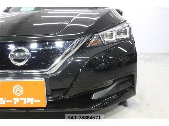 Nissan LEAF 2020-11 8780791-10