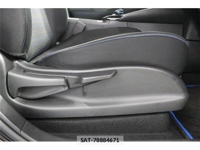 Nissan LEAF 2020-11 8780791-25