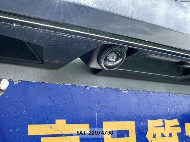 Nissan LEAF 2023-10 8796406-13