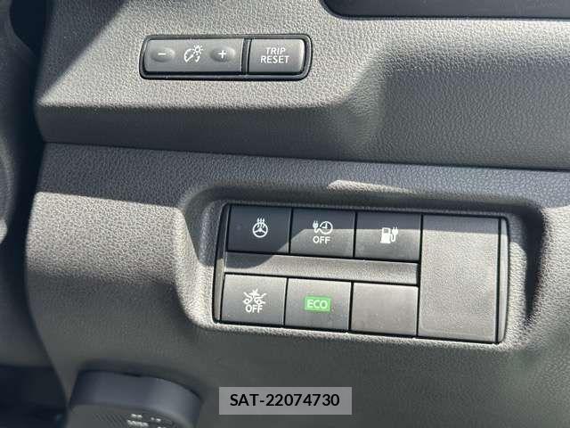 Nissan LEAF 2023-10 8796406-17
