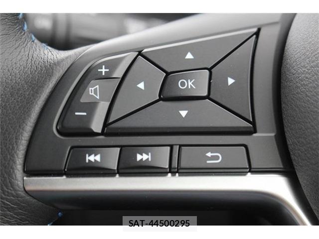 Nissan LEAF 2022-01 8796410-22