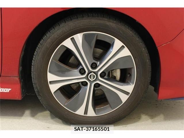 Nissan LEAF 2020-03 8796409-21