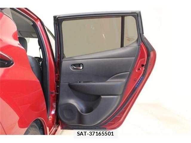 Nissan LEAF 2020-03 8796409-28