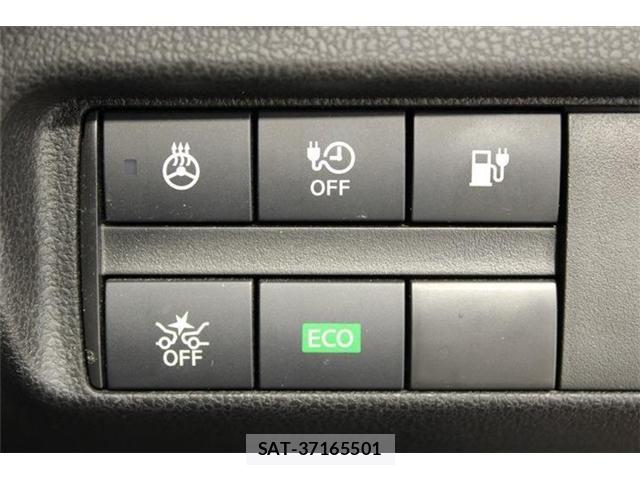 Nissan LEAF 2020-03 8796409-4