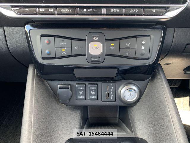Nissan LEAF 2020-03 8796412-16