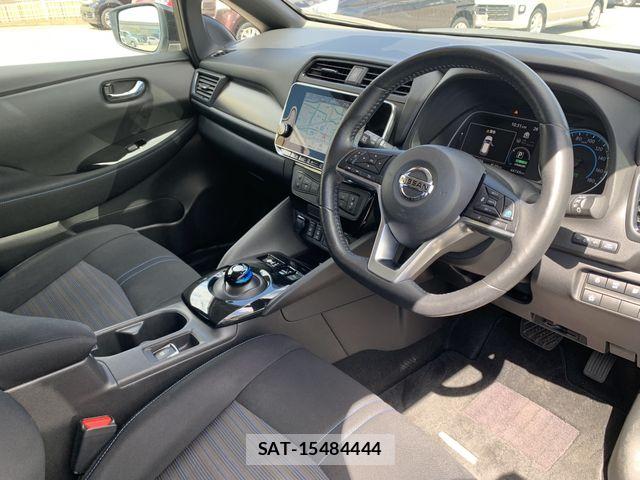 Nissan LEAF 2020-03 8796412-21