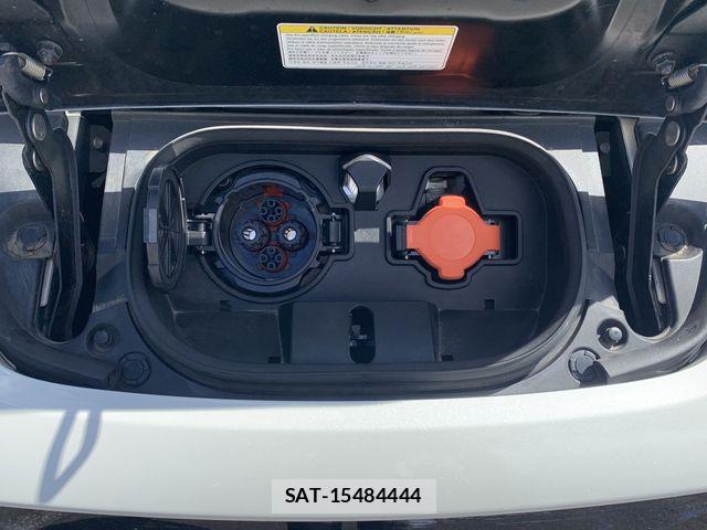 Nissan LEAF 2020-03 8796412-26