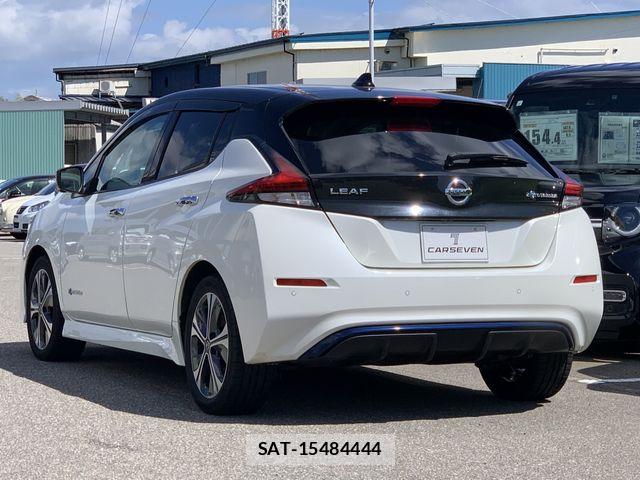 Nissan LEAF 2020-03 8796412-7