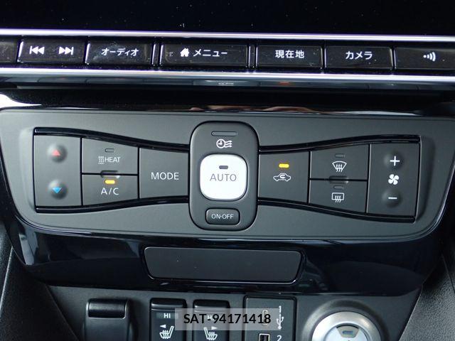 Nissan LEAF 2021-04 8796405-9
