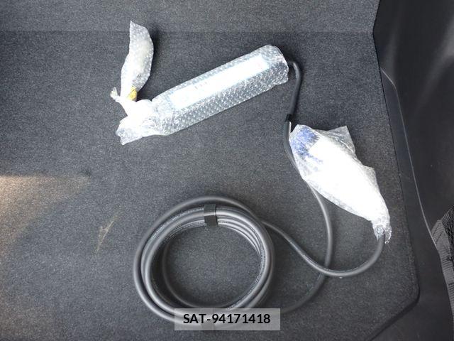 Nissan LEAF 2021-04 8796405-18