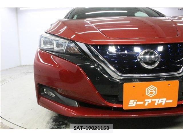 Nissan LEAF 2017-12 8796413-10