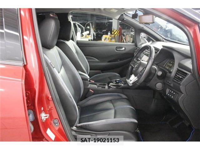 Nissan LEAF 2017-12 8796413-28