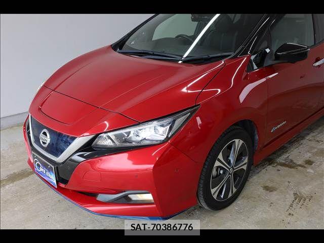 Nissan LEAF 2020-02 8796411-12