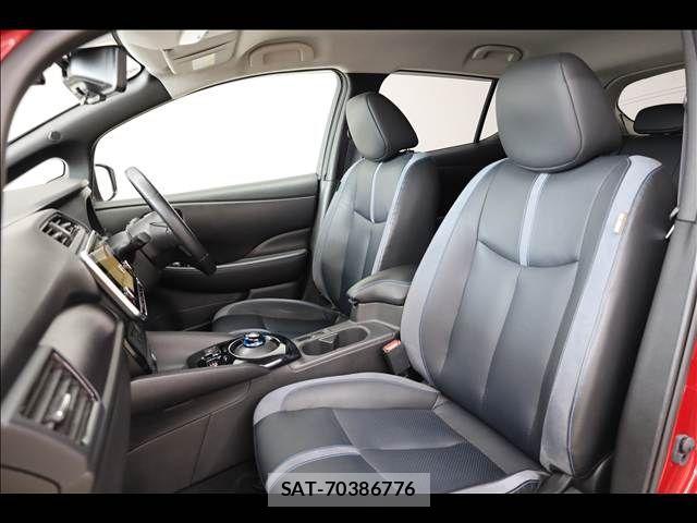 Nissan LEAF 2020-02 8796411-17