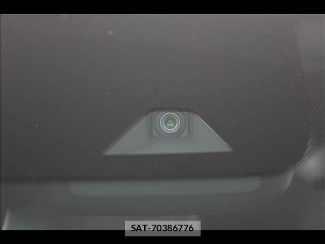 Nissan LEAF 2020-02 8796411-8