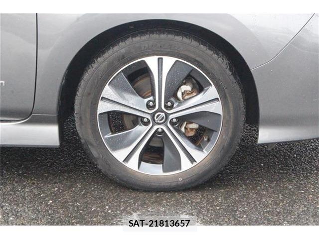 Nissan LEAF 2021-06 8829855-10