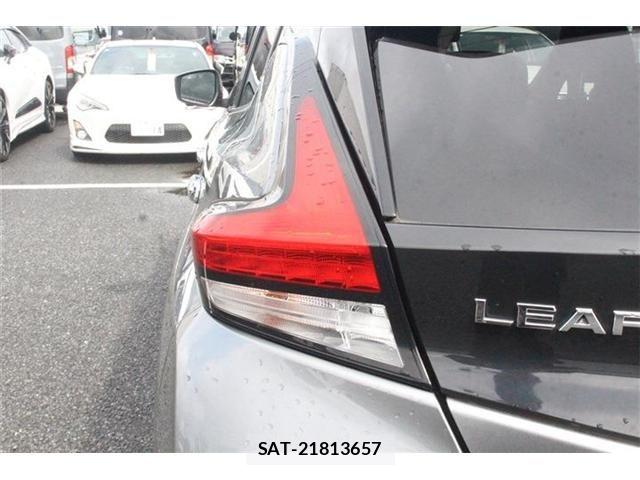 Nissan LEAF 2021-06 8829855-14
