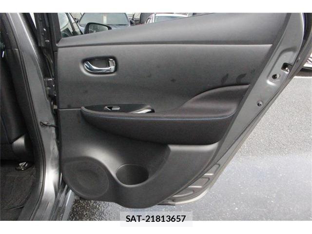 Nissan LEAF 2021-06 8829855-17