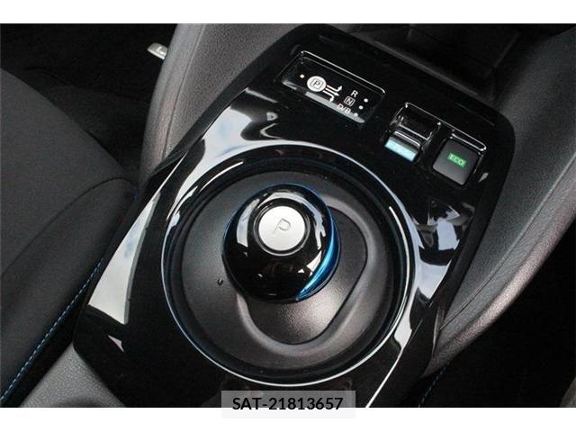 Nissan LEAF 2021-06 8829855-22