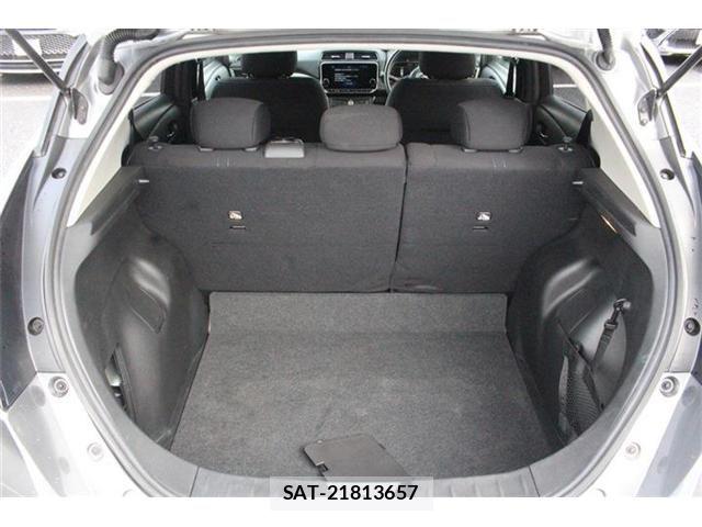 Nissan LEAF 2021-06 8829855-27