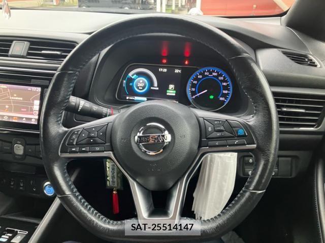 Nissan LEAF 2018-08 8829857-23