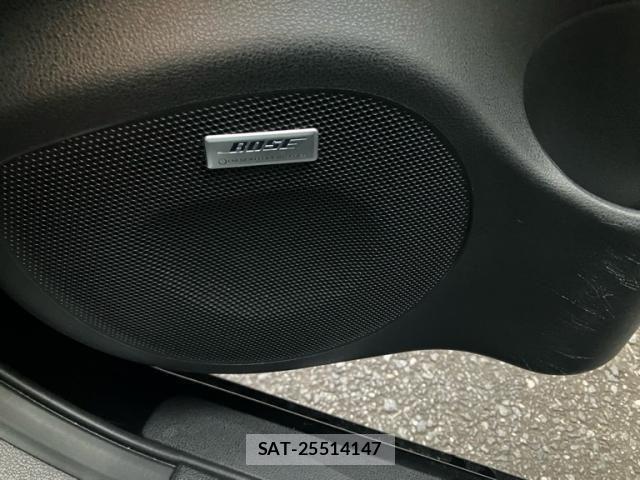 Nissan LEAF 2018-08 8829857-25