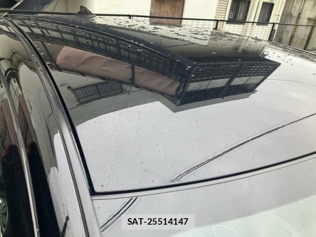 Nissan LEAF 2018-08 8829857-5
