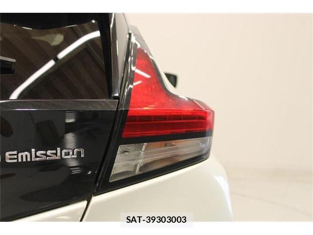 Nissan LEAF 2022-01 8829854-17