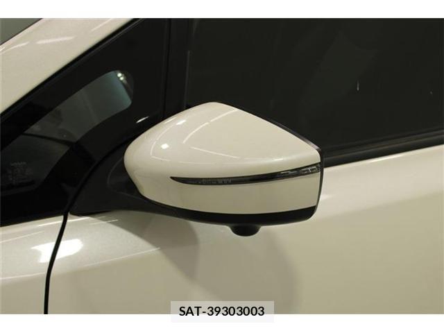 Nissan LEAF 2022-01 8829854-19