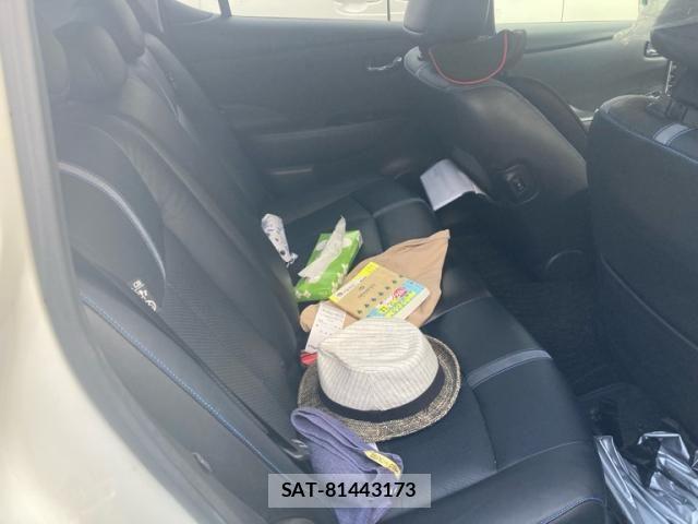 Nissan LEAF 2017-10 8829856-18