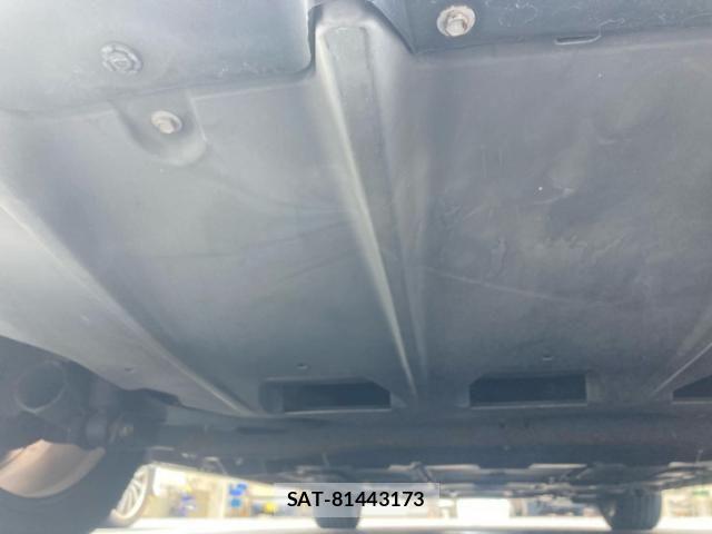 Nissan LEAF 2017-10 8829856-5