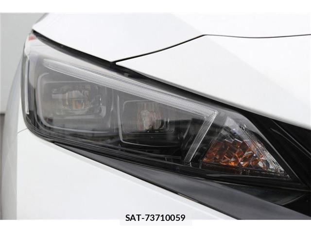 Nissan LEAF 2022-12 8829853-9