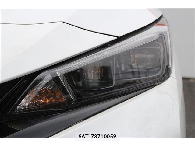 Nissan LEAF 2022-12 8829853-10