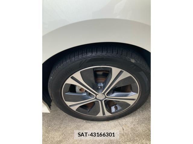 Nissan LEAF 2018-02 8847962-10
