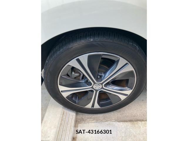 Nissan LEAF 2018-02 8847962-6