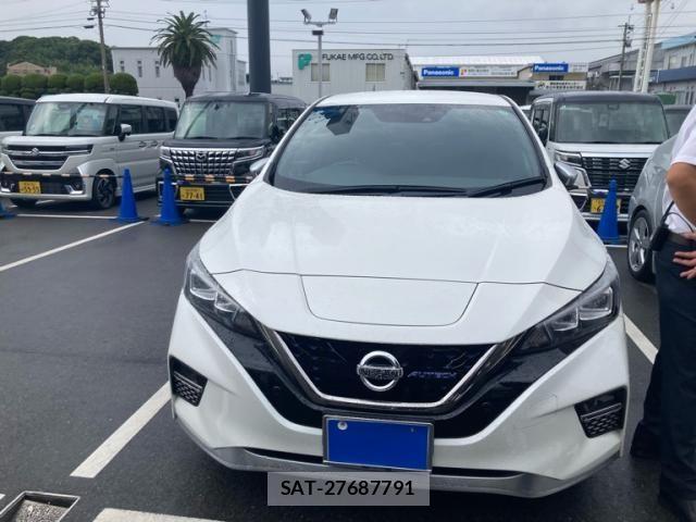 Nissan LEAF 2019-10 8849045-0