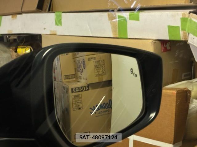 Nissan LEAF 2017-11 8849529-12