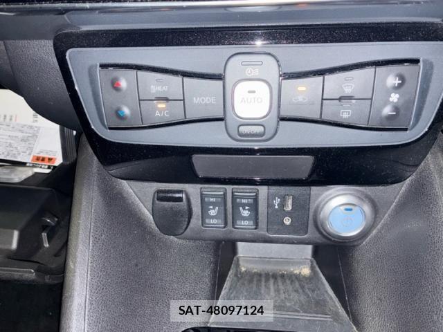 Nissan LEAF 2017-11 8849529-15