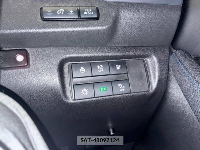 Nissan LEAF 2017-11 8849529-18