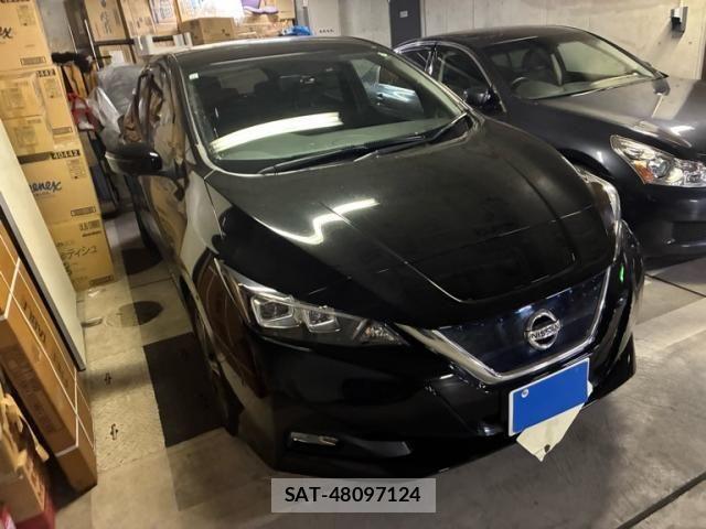 Nissan LEAF 2017-11 8849529-2