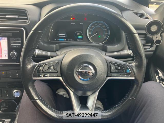 Nissan LEAF 2017-12 8849532-17