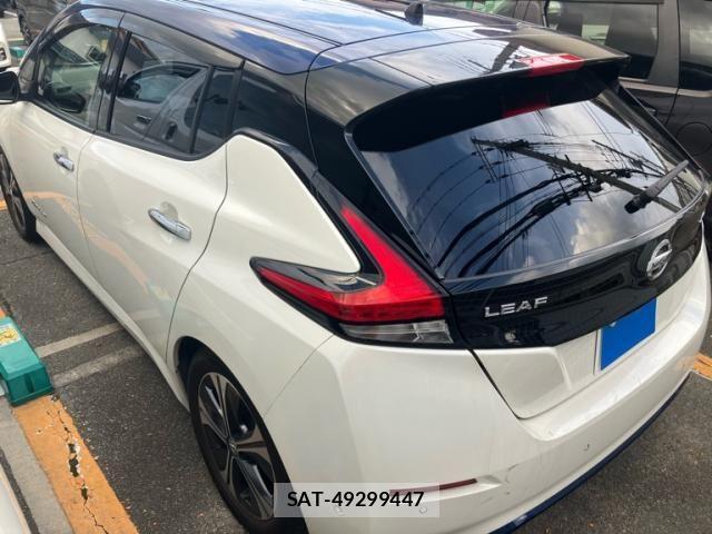 Nissan LEAF 2017-12 8849532-4